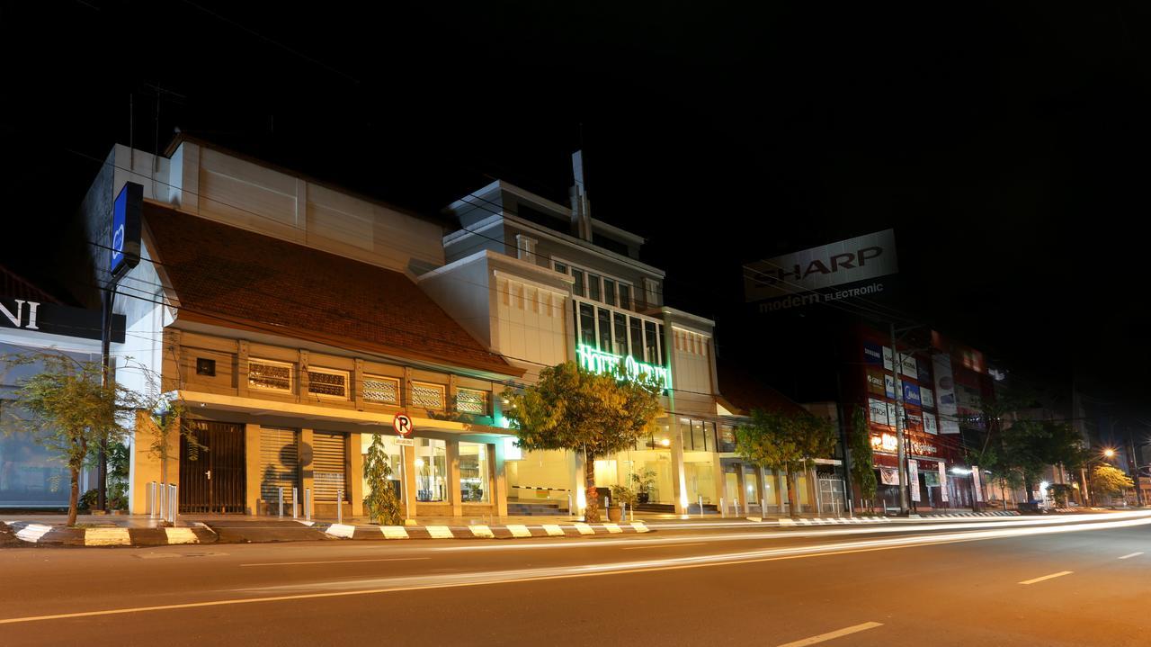 Hotel Quirin Semarang Ngoại thất bức ảnh